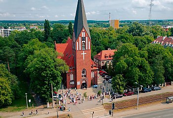 Synod diecezjalny w Bydgoszczy. „Rynek śmierci” i utrata sacrum – mocny głos księdza