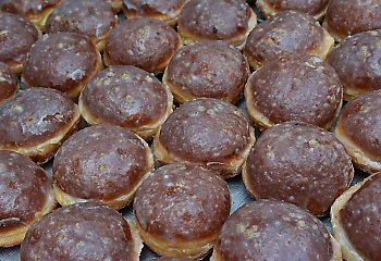 Jedz pączki i nie daj się okraść!