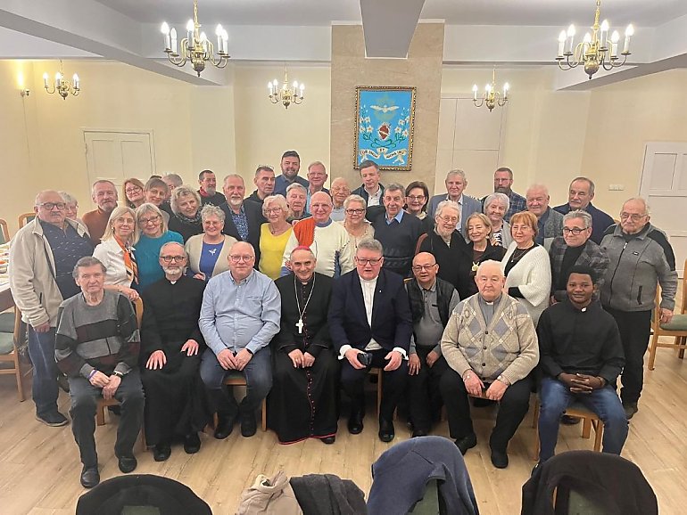 Anonimowi Alkoholicy z Bydgoszczy świętowali 25 lat wspólnej trzeźwości